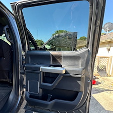 Does-Your-Truck-Still-Turn-Heads-or-Just-Haul-Dust-Ford-F-350-Detailed-in-Orlando-FL 20